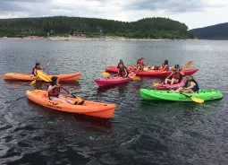 Auf Klassenfahrt mit HEROLÉ: Wassersporttag im Schwarzwald.