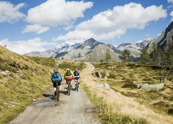 Mountain Biker in Tirol Auf Klassenfahrt mit HEROLÉ: Mountain Biker in Tirol.