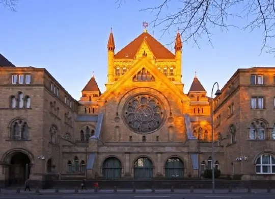 Auf Klassenfahrt mit HEROLÉ: Köln Synagoge in der_Roonstrasse