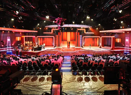 Auf Klassenfahrt mit HEROLÉ: Set TV-Show in Köln.