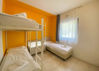 Komfort-Appartements der Ferienanlage Belvedere Village am Gardasee Südufer Auf Klassenfahrt mit HEROLÉ: Komfort-Appartements der Ferienanlage Belvedere Village am Gardasee Südufer