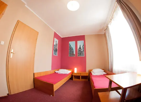Auf Klassenfahrt mit HEROLÉ: Übernachten Sie auf Ihrer Reise im Premium Hostel in Krakau