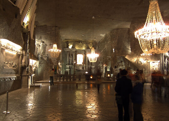 Besuch im Salzmuseum Wieliczka in Krakau Auf Klassenfahrt mit HEROLÉ: Bestaunen Sie die faszinierenden Werke im Salzarbeitenmuseum Wieliczka in Krakau