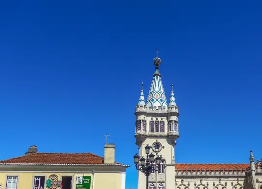 Auf Klassenfahrt mit HEROLÉ: Turm in Lissabon