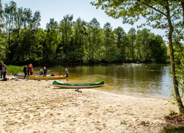 Auf Klassenfahrt mit HEROLÉ: Outdoor-Aktivität in der Lüneburger Heide.