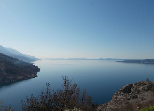 Makarska Riviera in Mitteldalmatien Auf Klassenfahrt mit HEROLÉ: Blick auf die Makarska Riviera in Mitteldalmatien