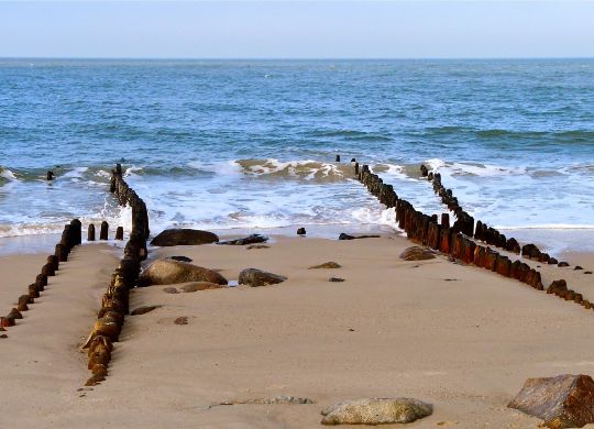 Auf Klassenfahrt mit HEROLÉ: Blick vom Strand auf die Flut der Nordsee.