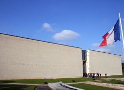 Memorial de Caen in der Normandie Auf Klassenfahrt mit HEROLÉ: Memorial de Caen in der Normandie.