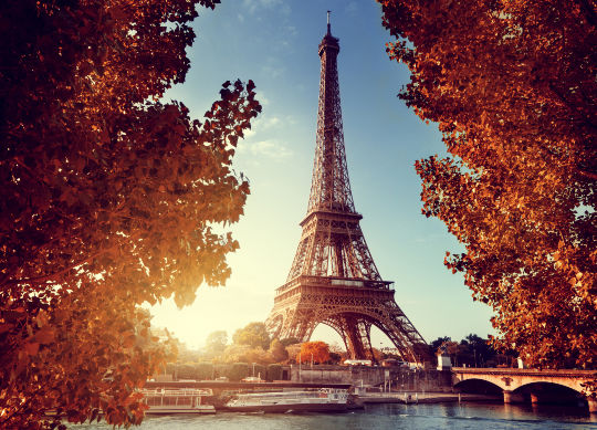 Auf Klassenfahrt mit HEROLÉ: Der Eiffelturm in Paris.