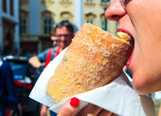 Auf Klassenfahrt mit HEROLÉ: Baumkuchen in Prag.
