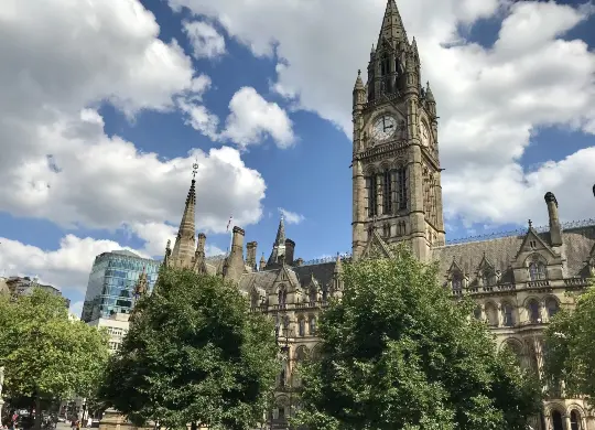 Auf Klassenfahrt mit HEROLÉ: Die Town Hall (Rathaus) von Manchester