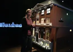Auf Klassenfahrt mit HEROLÉ: Kundenberaterin Katrin im Museum Het Grachtenhuis in Amsterdam