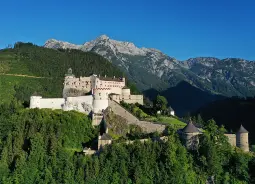 Auf Klassenfahrt mit HEROLÉ:  Burg Hohenwerfen