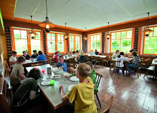 Auf Klassenfahrt mit HEROLÉ: Jugendgästehaus Peilsteinhof im Salzburger Land.