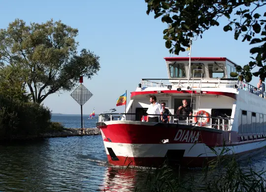Auf Klassenfahrt mit HEROLÉ: Schiffstour auf den Mecklenburger Seen