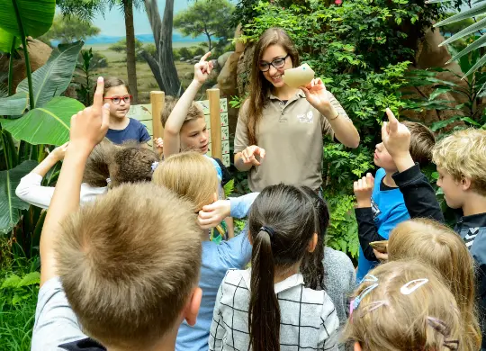 Auf Klassenfahrt mit HEROLÉ: Schulführung Zoo Berlin "Der Klimawandel und seine Auswirkungen auf die Tierwelt" Berlin