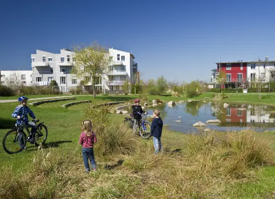 Auf Klassenfahrt mit HEROLÉ: Unterwegs im ökologischen Viertel Rieselfeld