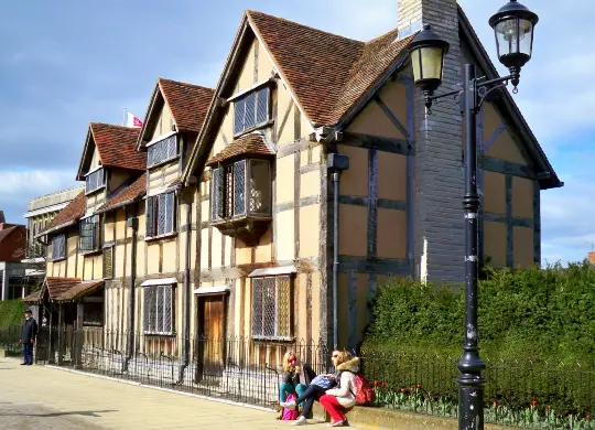 Auf Klassenfahrt mit HEROLÉ: In diesem Haus in Stratford-upon-Avon wurde William Shakespeare geboren.