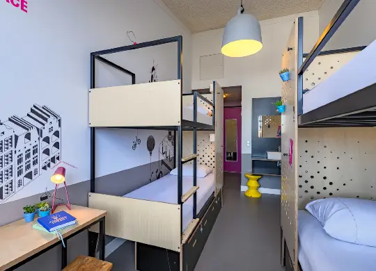 Auf Klassenfahrt mit HEROLÉ: Stayokay Hostel Zeeburg in Amsterdam.