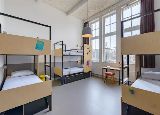 Auf Klassenfahrt mit HEROLÉ: Stayokay Hostel Zeeburg in Amsterdam.