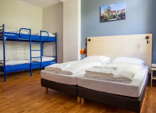 Auf Klassenfahrt mit HEROLÉ: A&O Hostel - Mehrbettzimmer in Stuttgart.