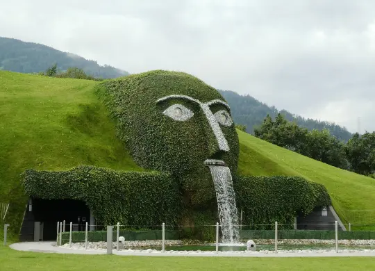 Auf Klassenfahrt mit HEROLÉ: Swarovski Kristallwelten in Wattens bei Innsbruck