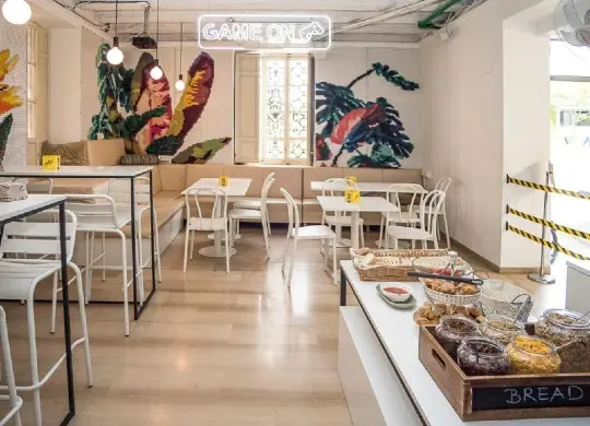 Auf Klassenfahrt mit HEROLÉ: Frühstück im River Hostel in Valencia