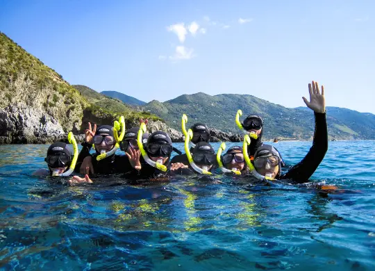 Auf Klassenfahrt mit HEROLÉ: Beim Schnorcheln auf Themenklassenfahrt.