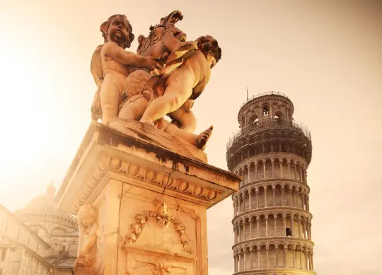 Schiefer Turm in Pisa in der Toskana Auf Klassenfahrt mit HEROLÉ: Schiefer Turm in Pisa in der Toskana.