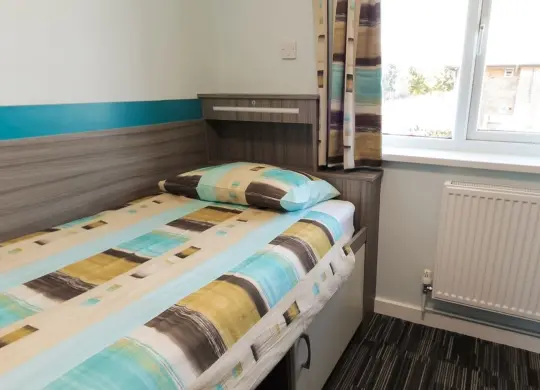 Auf Klassenfahrt mit HEROLÉ: Zimmer im Parkwood Village der University of Kent in Canterbury