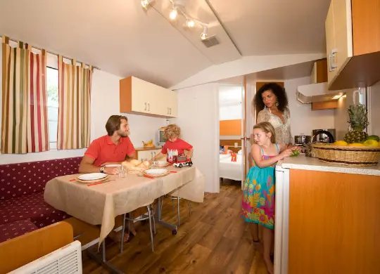 Auf Klassenfahrt mit HEROLÉ: Nächtigen Sie in den Räumlichkeiten des Camping Cavallino in Venetien