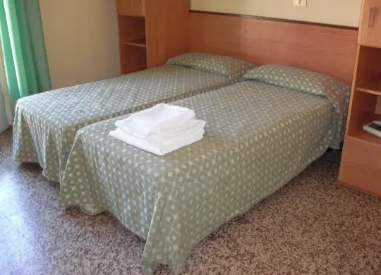 Auf Klassenfahrt mit HEROLÉ: Hotel International Zimmer in Venetien.