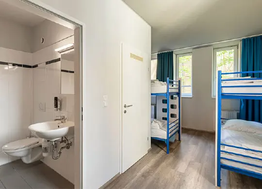 Auf Klassenfahrt mit HEROLÉ: Vierbettzimmer im a&o Hostel Wien Hauptbahnhof