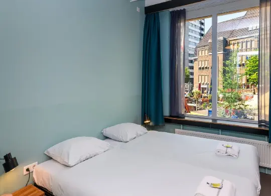 Auf Klassenfahrt mit HEROLÉ: Zimmer für die Begleitpersonen im Stayokay Hostel Utrecht Centrum
