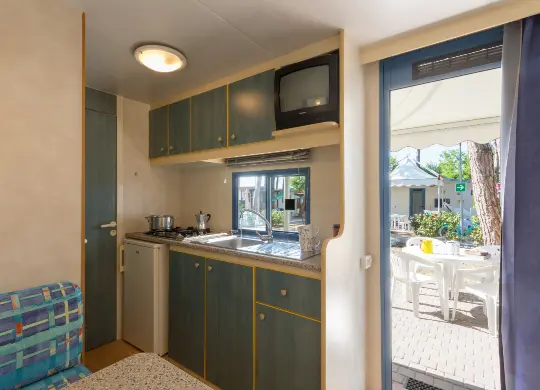 Auf Klassenfahrt mit HEROLÉ: Zimmerbeispiel eines Mobilhomes vom Roma Capitol bei Rom