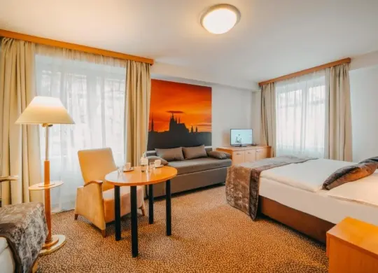 Auf Klassenfahrt mit HEROLÉ: Zimmerbeispiel im 4-Sterne-Hotel Colorfactory (EX Extol Inn)