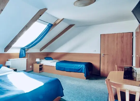 Auf Klassenfahrt mit HEROLÉ: Zimmerbeispiel im Hotel Adeba in Prag