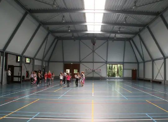 Auf Klassenfahrt mit HEROLÉ: Heinopark - Sporthalle in Zwolle