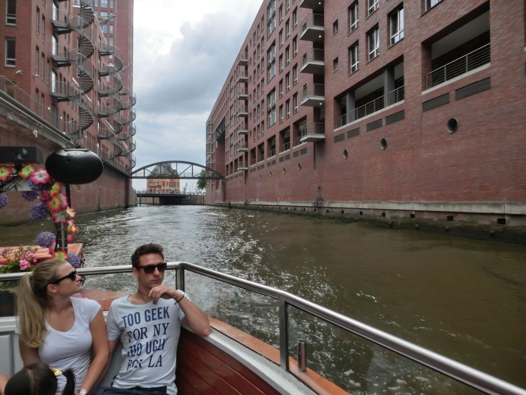 Die Hafenrundfahrt ist eines der Highlights bei einer Klassenfahrt nach Hamburg!