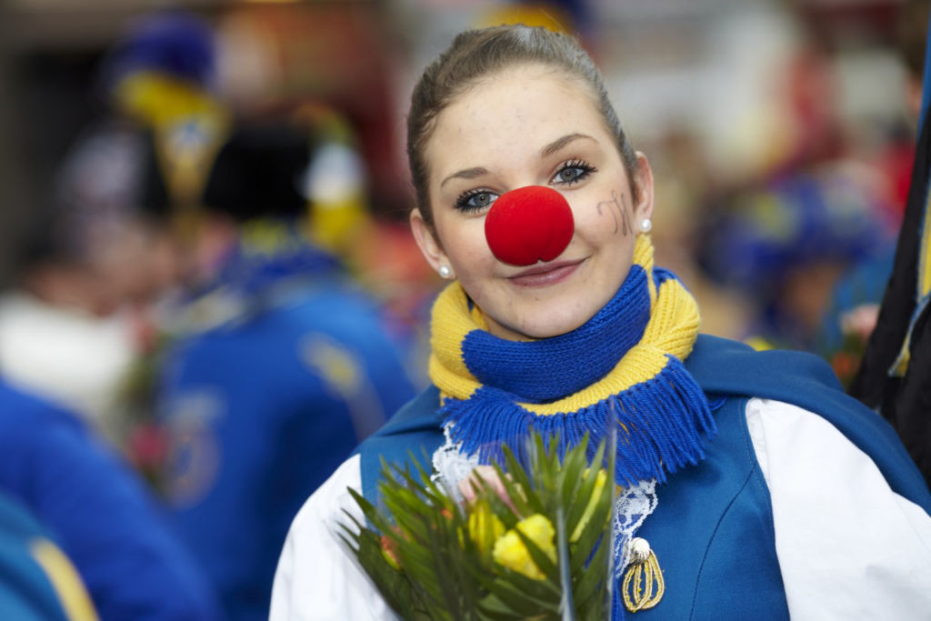 Jugendliche beim Karneval in Köln