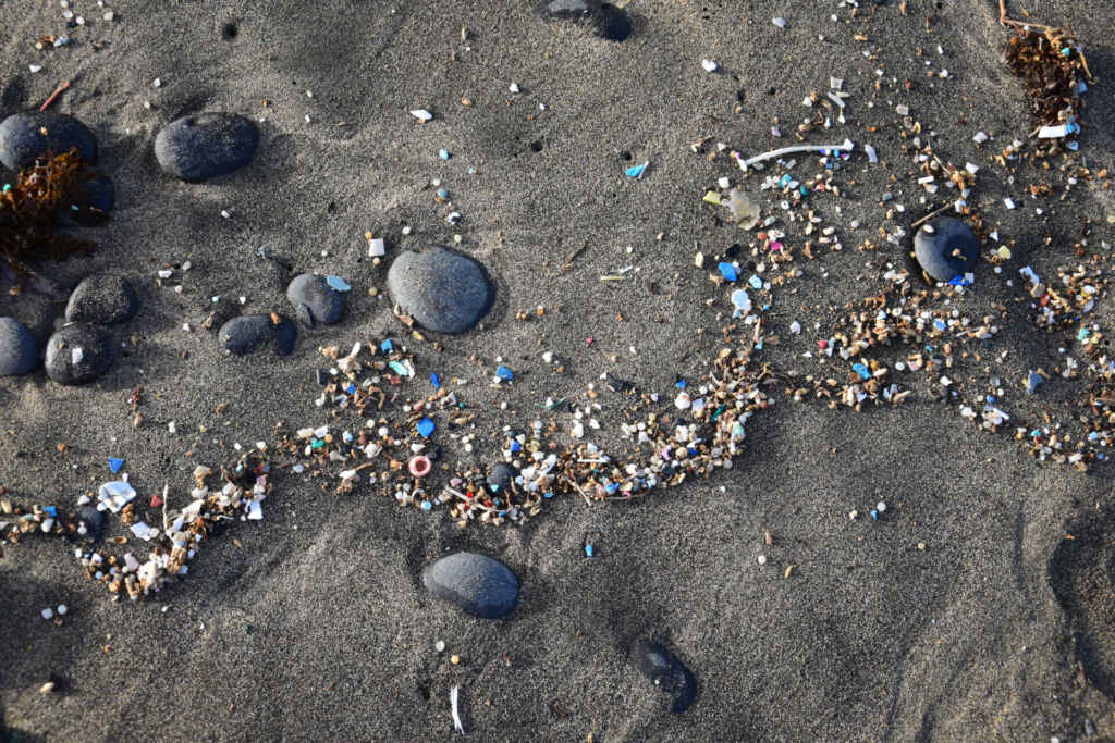 Mikroplastik am Strand